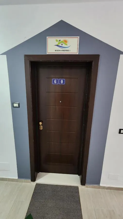 Avalona Apartment 3 فلورا